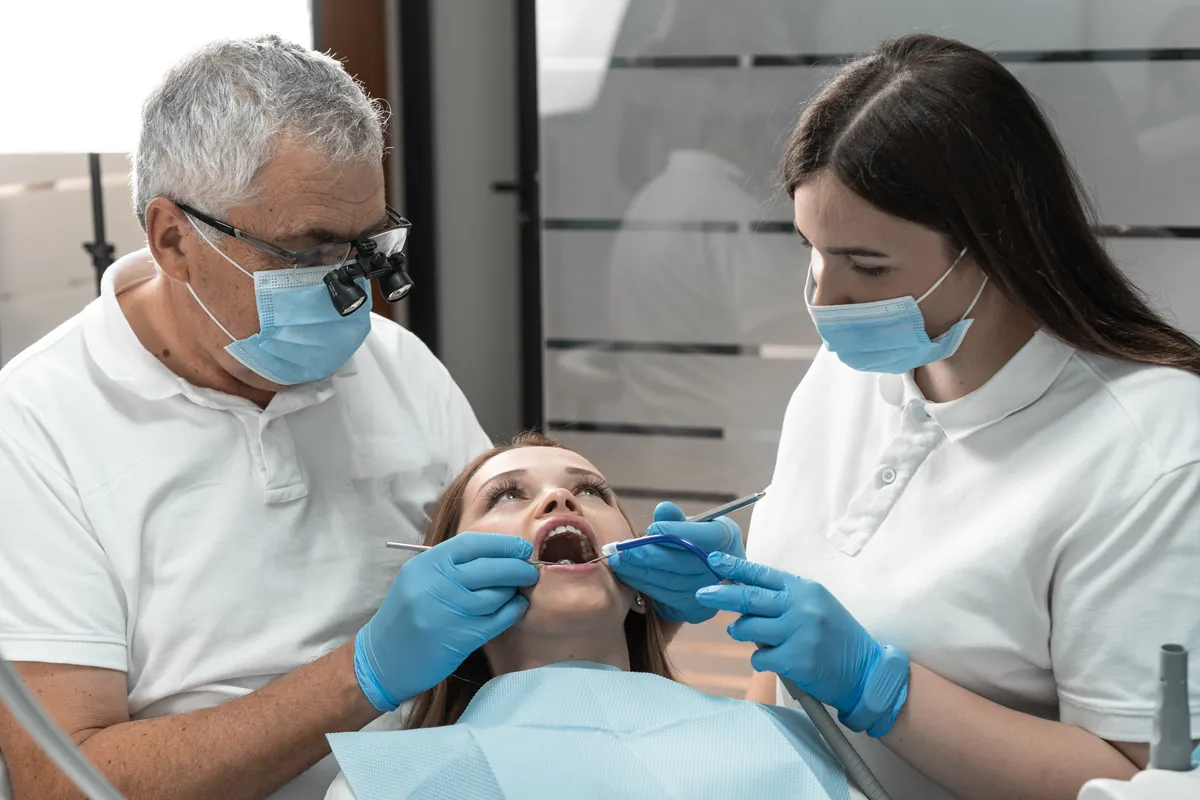 dental-chequeo-equipo-paciente-188-hero